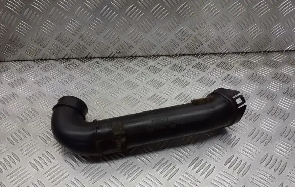 Renault Megane II Intake resonator 