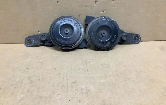 Toyota Prius (XW50) Horn signal 000026