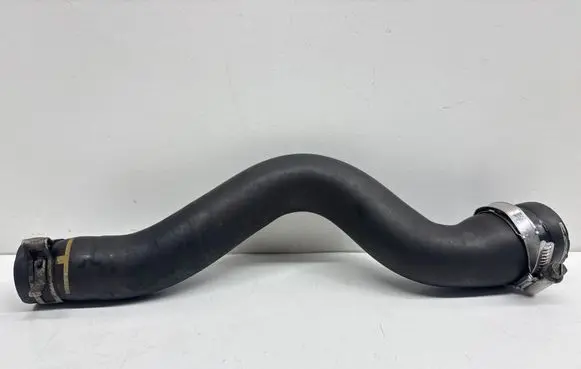 Land Rover Evoque I Coolant pipe/hose 