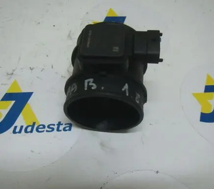 Opel Zafira B Mass air flow meter 55353813
