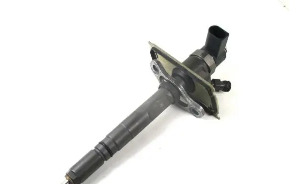 Audi A8 S8 D2 4D Fuel injector 057130276H 0445110113 0445110018