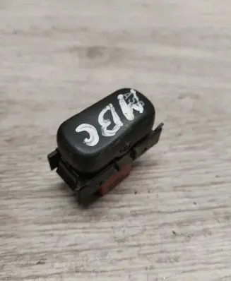 Mercedes-Benz E W210 Traction control (ASR) switch 210820