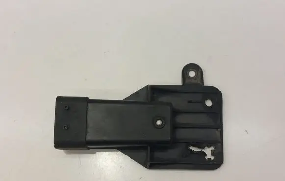Coolant fan relay