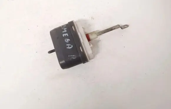 Opel Omega B1 Central locking vacuum pump 9070441482