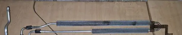 Volvo V70 Power steering radiator 