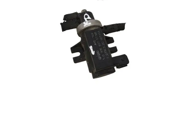 Volkswagen Touran I Turbo solenoid valve 1H0906627