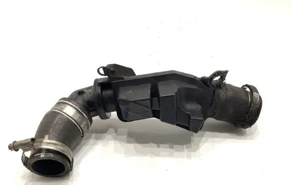 Citroen DS5 Intercooler hose/pipe 10880901