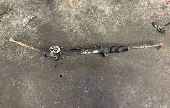 Opel Zafira A Steering rack