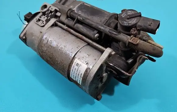 Mercedes-Benz E W212 Air suspension compressor 4430201701 IMPRK1444828
