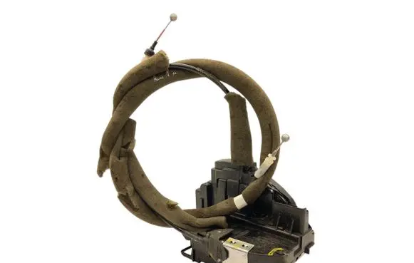 Nissan Qashqai Rear door lock