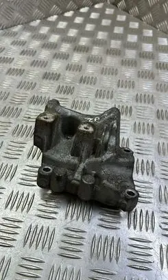 Land Rover Evoque I Engine mounting bracket 9656597780