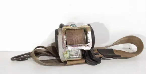 Audi A4 S4 B6 8E 8H Front seatbelt 560788601