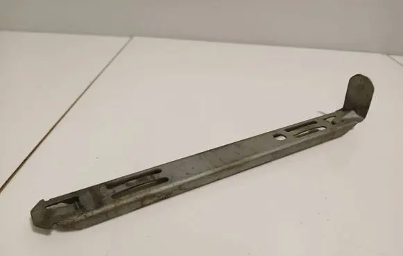 Volvo XC90 Headlight/headlamp mounting bracket 89028052 8637182