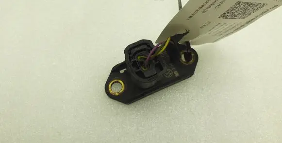 Volkswagen PASSAT CC Airbag deployment crash/impact sensor 3C0907651