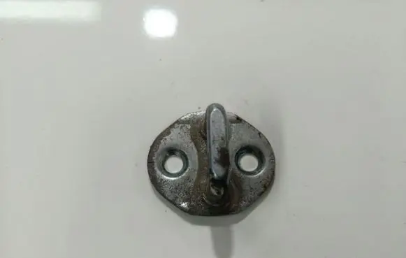Mitsubishi Colt Front door lock loop/hook striker 