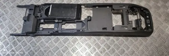 Volvo S90, V90 Armrest 31463545