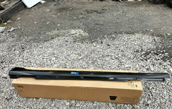 Audi A7 S7 4K8 Sill/side skirt trim 4K883856