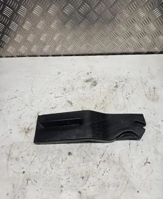 Toyota Prius (XW50) Cabin air duct channel 8721647010
