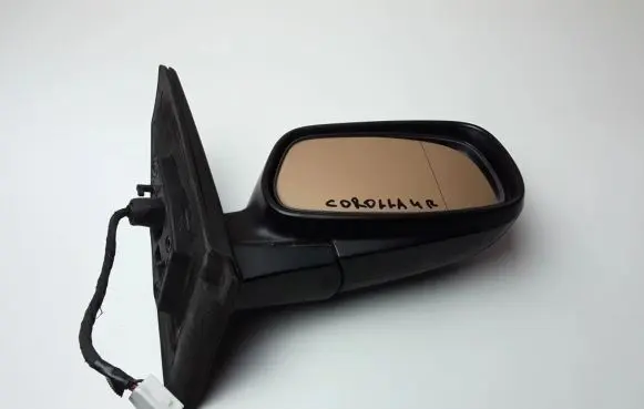 Toyota Corolla E120 E130 Front door electric wing mirror E11015440