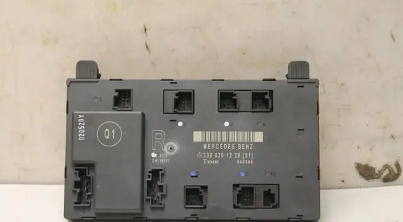 Mercedes-Benz CLK A209 C209 Door control unit/module 2098201226