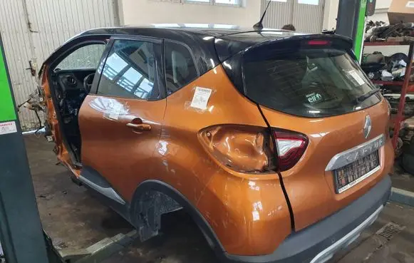 Renault Captur Rear quarter panel 