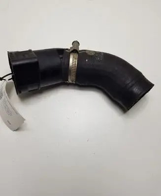 Skoda Superb B8 (3V) Intercooler hose/pipe 04L145762AD 04L131111M
