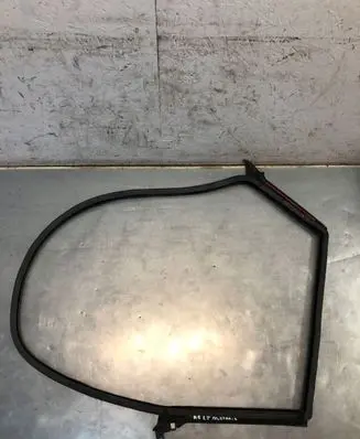 Audi A5 8T 8F Rubber seal loading door 8T8833707C
