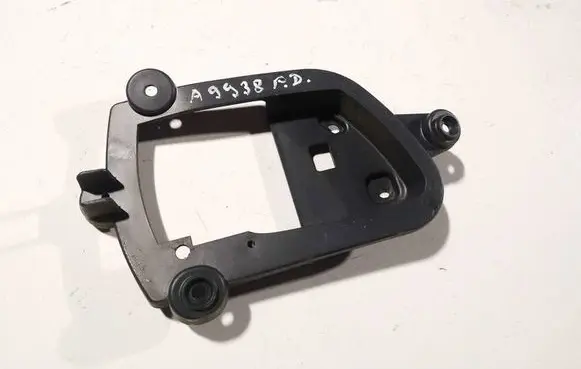 Mitsubishi Grandis Other exterior part mn134436