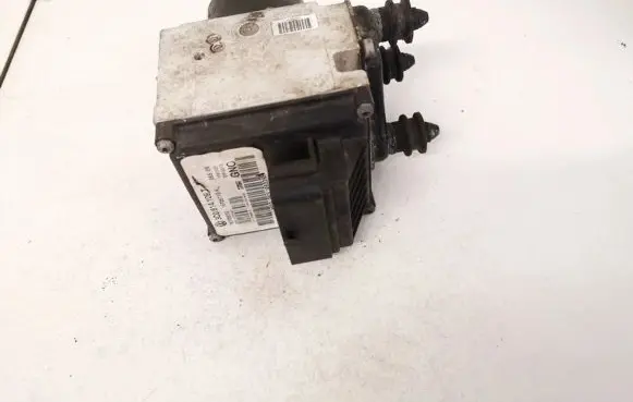 Volkswagen PASSAT B6 ABS Pump 3c0614109t 16705910