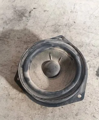 Opel Astra G Front door speaker 90520838