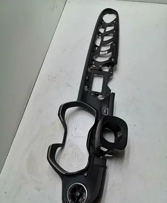 Chevrolet Camaro Panel trim 84225813