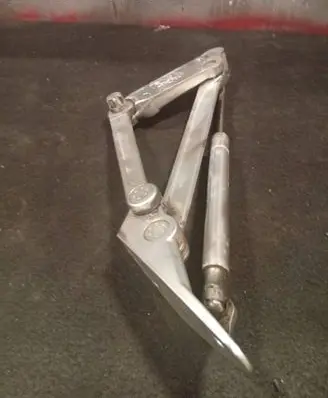 Volkswagen Phaeton Tailgate/trunk/boot hinge 3D5827302J