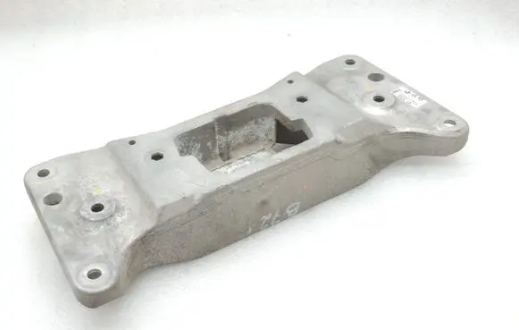 BMW 5 F10 F11 Gearbox mounting bracket 6781222 22316781222