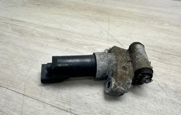 Volkswagen Touareg II Hand brake/parking brake motor 7P0615 7P0609723B 42CTR212