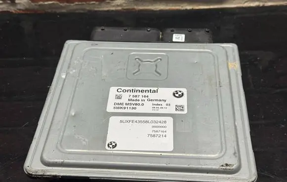 BMW X5 E70 Engine control unit/module 7587164 7587214 5WK91130