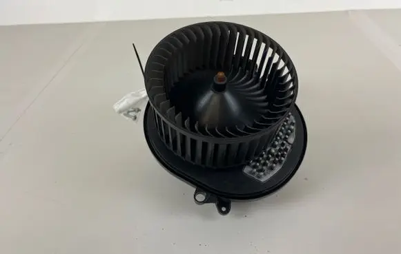 BMW 4 F32 F33 Heater fan/blower T967354 927611201 8018770Z001