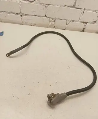 Positive cable (battery)