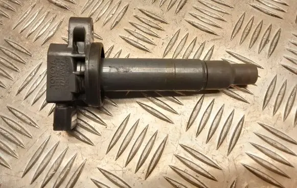Toyota Prius (XW20) High voltage ignition coil 9091902240