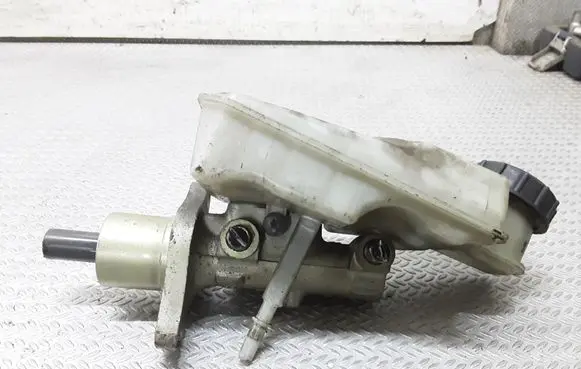 Volvo V50 Master brake cylinder 03350886551