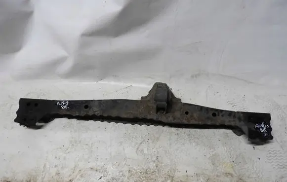 Toyota Auris 150 Front lower control arm/wishbone
