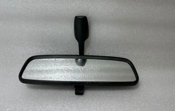 Mazda 323 Rear view mirror (interior) E200681