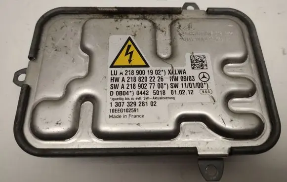 Mercedes-Benz CLS C218 X218 Xenon control unit/module A2189001902