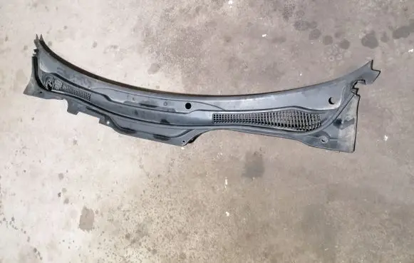 Wiper trim
