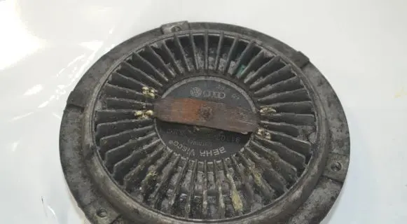 Audi A6 Allroad C5 Viscous fan clutch 059121350G