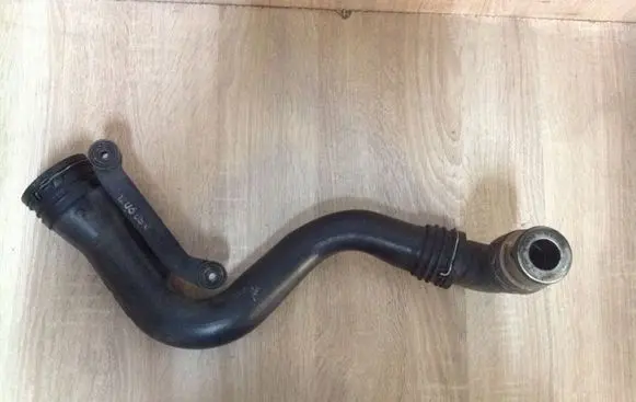 Volkswagen Golf V Intercooler hose/pipe 1K0145762P