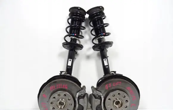 Volkswagen Golf VII Front wheel hub spindle knuckle 5Q0413023FH 5Q0256R