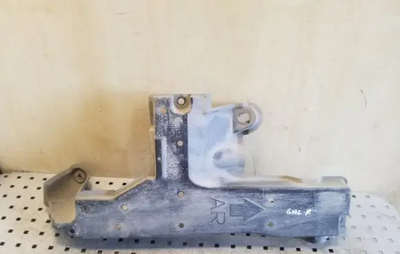 Lexus CT 200H Other under body part 5762776010