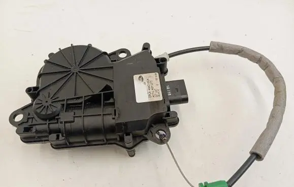 Land Rover Range Rover L405 Tailgate/trunk/boot lift motor CPLA404C10CA