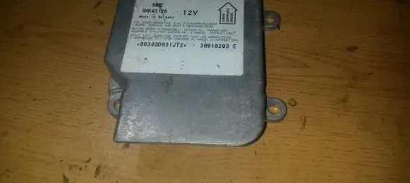 Skoda Fabia Mk1 (6Y) Airbag control unit/module 1c0909601c 5WK43126