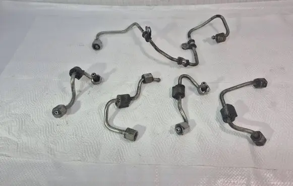 Volkswagen Transporter - Caravelle T7 Fuel line pipe 